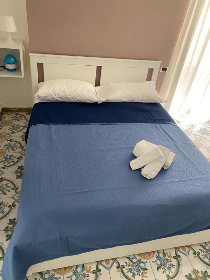 カゼルタ La Corte Del Re Borbone Bed & Breakfast エクステリア 写真